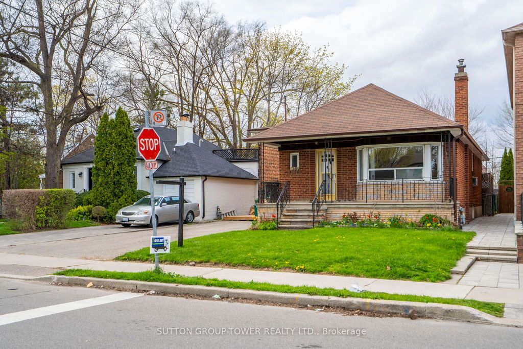 Photo of 58 Shelborne Avenue, Toronto, ON M5N 1Z1 (MLS # C13055670)