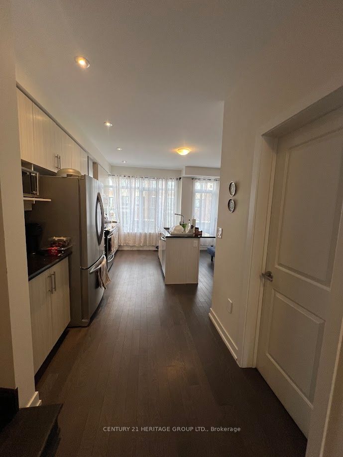 169 Salterton Circle