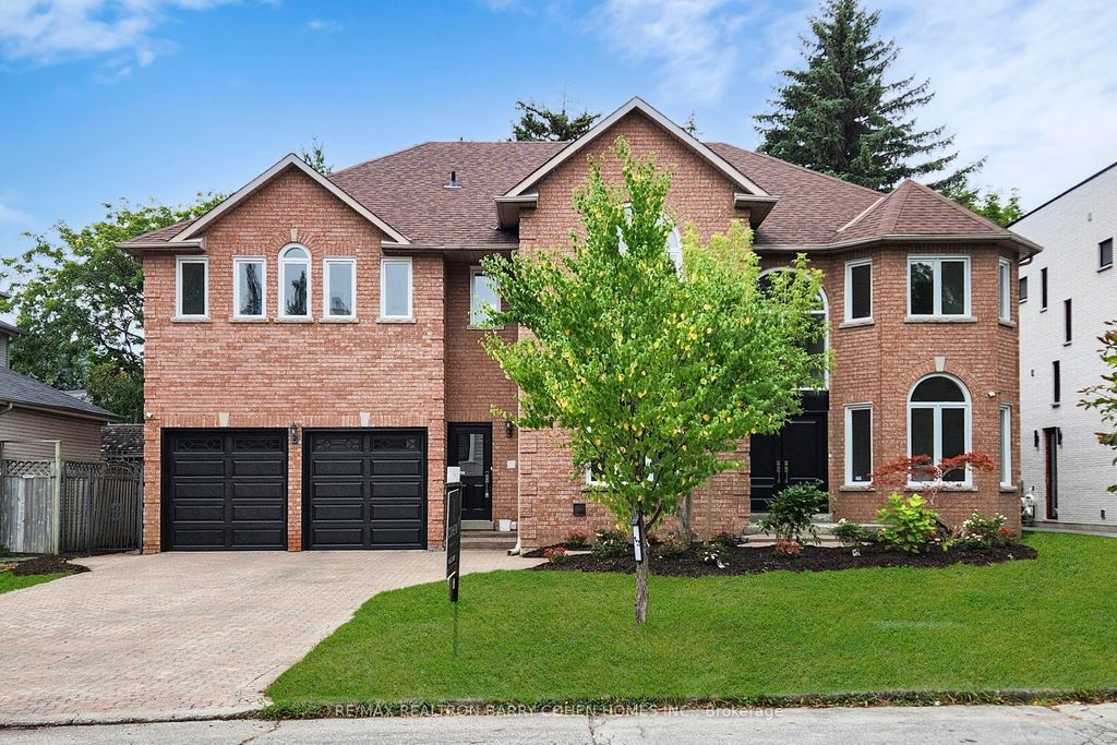 Photo of 12 Larkfield Drive, Toronto, ON M3B 2H1 (MLS # C12479122)