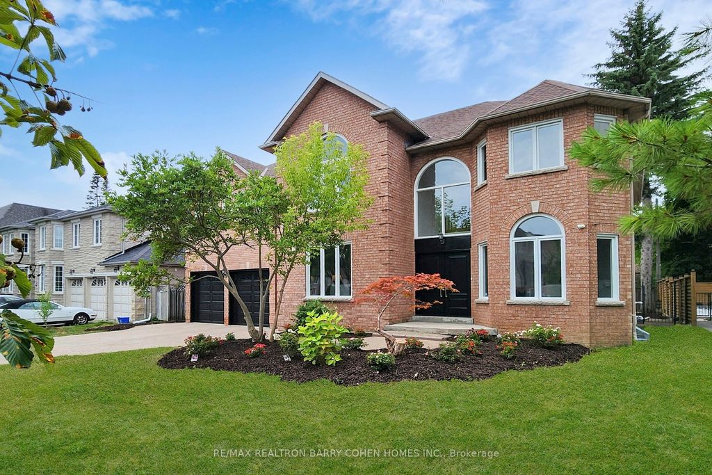 Photo of 12 Larkfield Drive, Toronto, ON M3B 2H1 (MLS # C12479122)