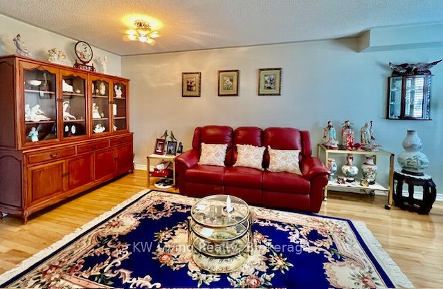 Photo of 125 South Unionville Avenue, Markham, ON L3R 6B8 (MLS # N13623372)