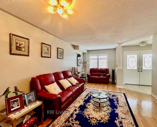 Photo of 125 South Unionville Avenue, Markham, ON L3R 6B8 (MLS # N13623372)