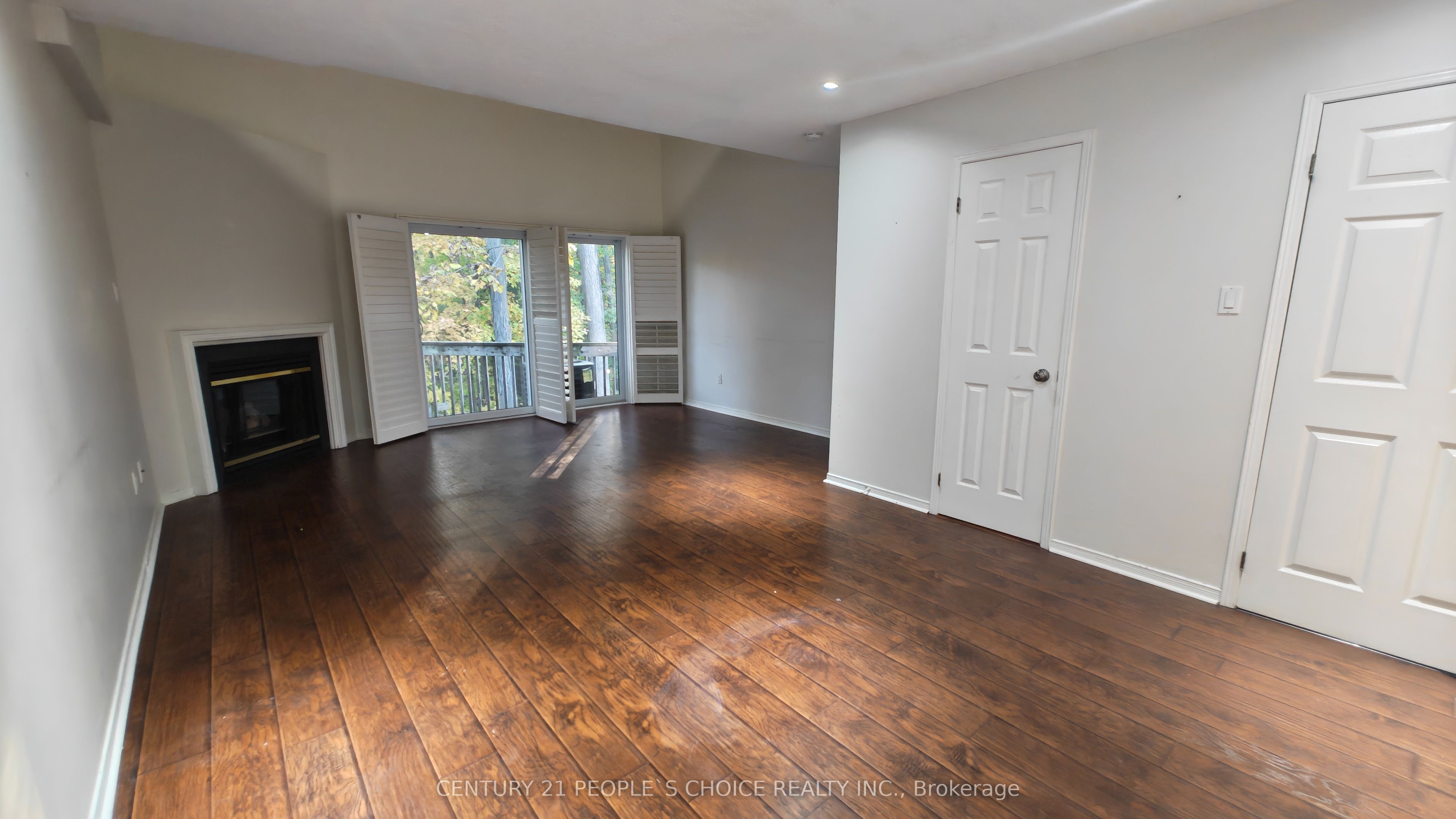 2110 Cleaver Avenue 215