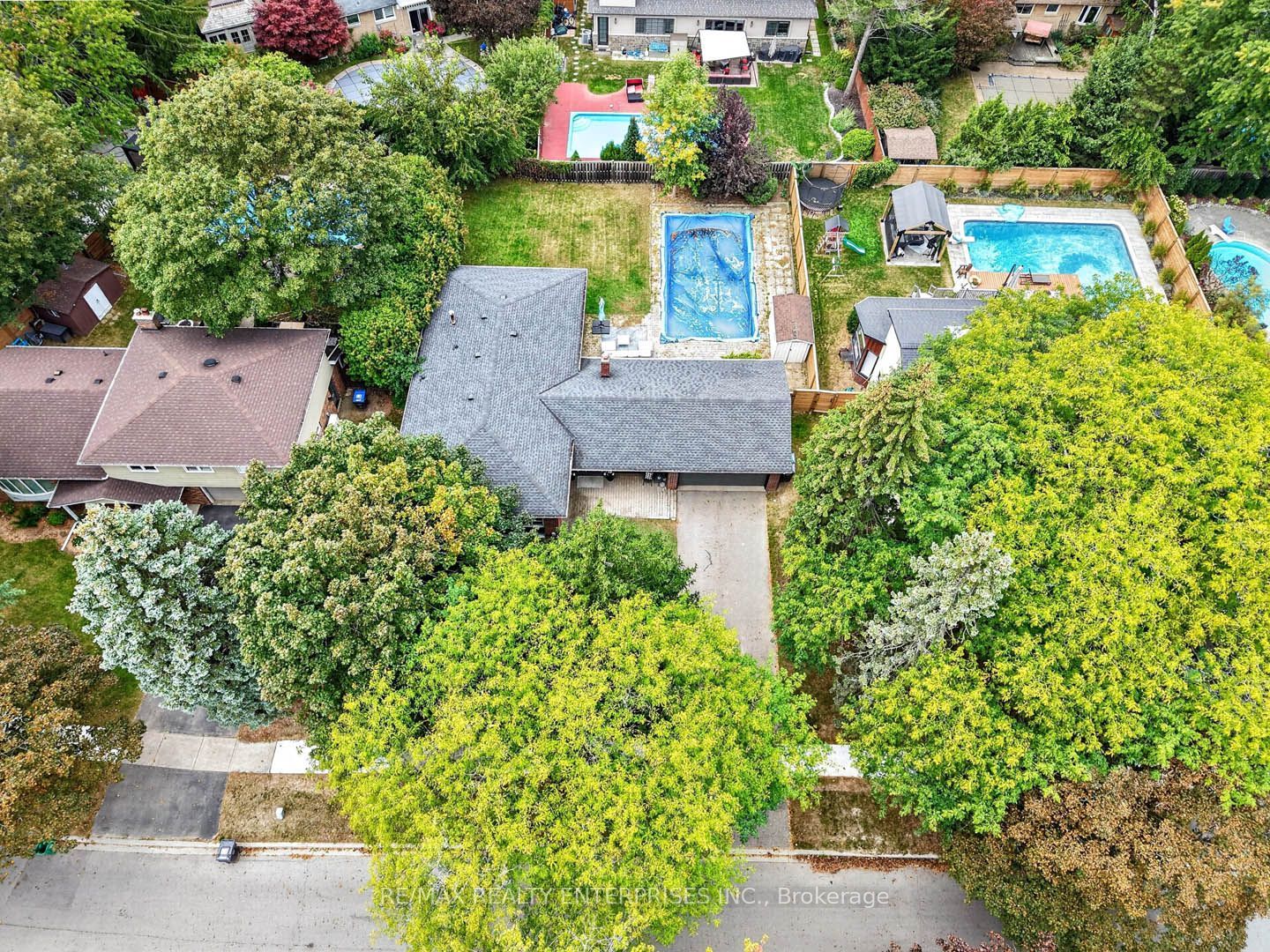 829 Terlin Boulevard