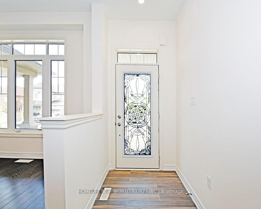 7 JAMES GLOVER Drive