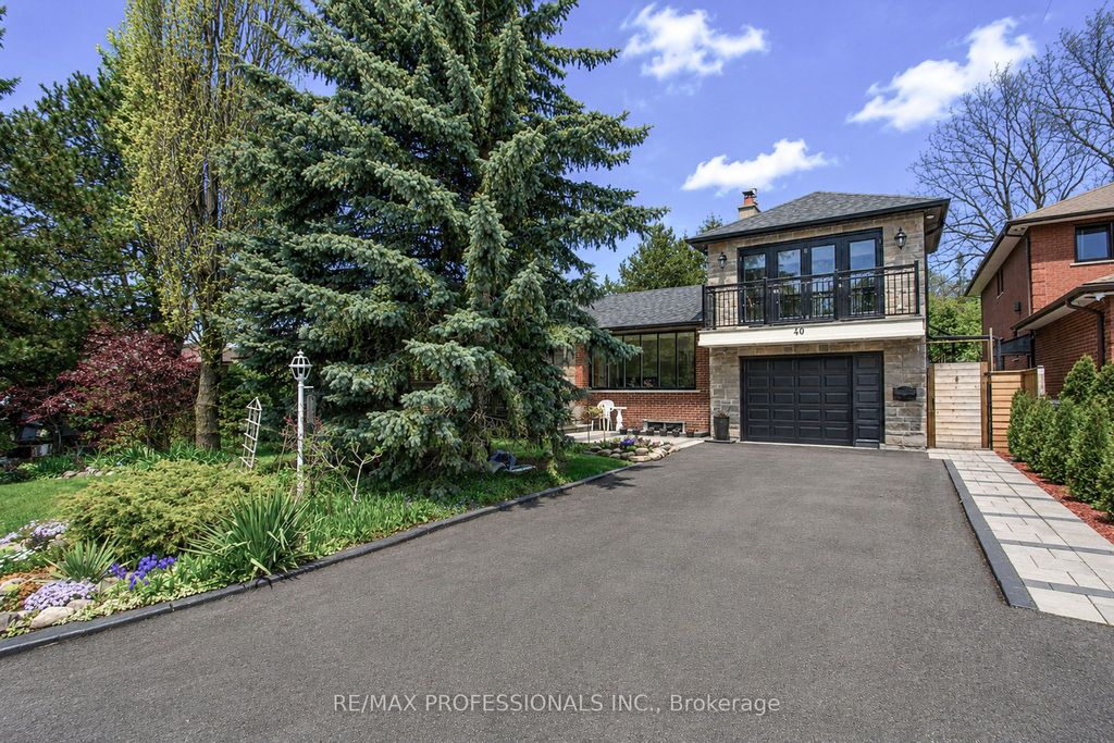 Photo of 40 Cowley Avenue, Toronto, ON M9B 2E3 (MLS # W13143314)