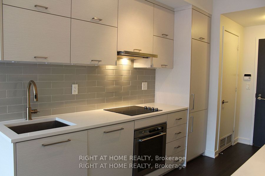 106 Dovercourt Road 418