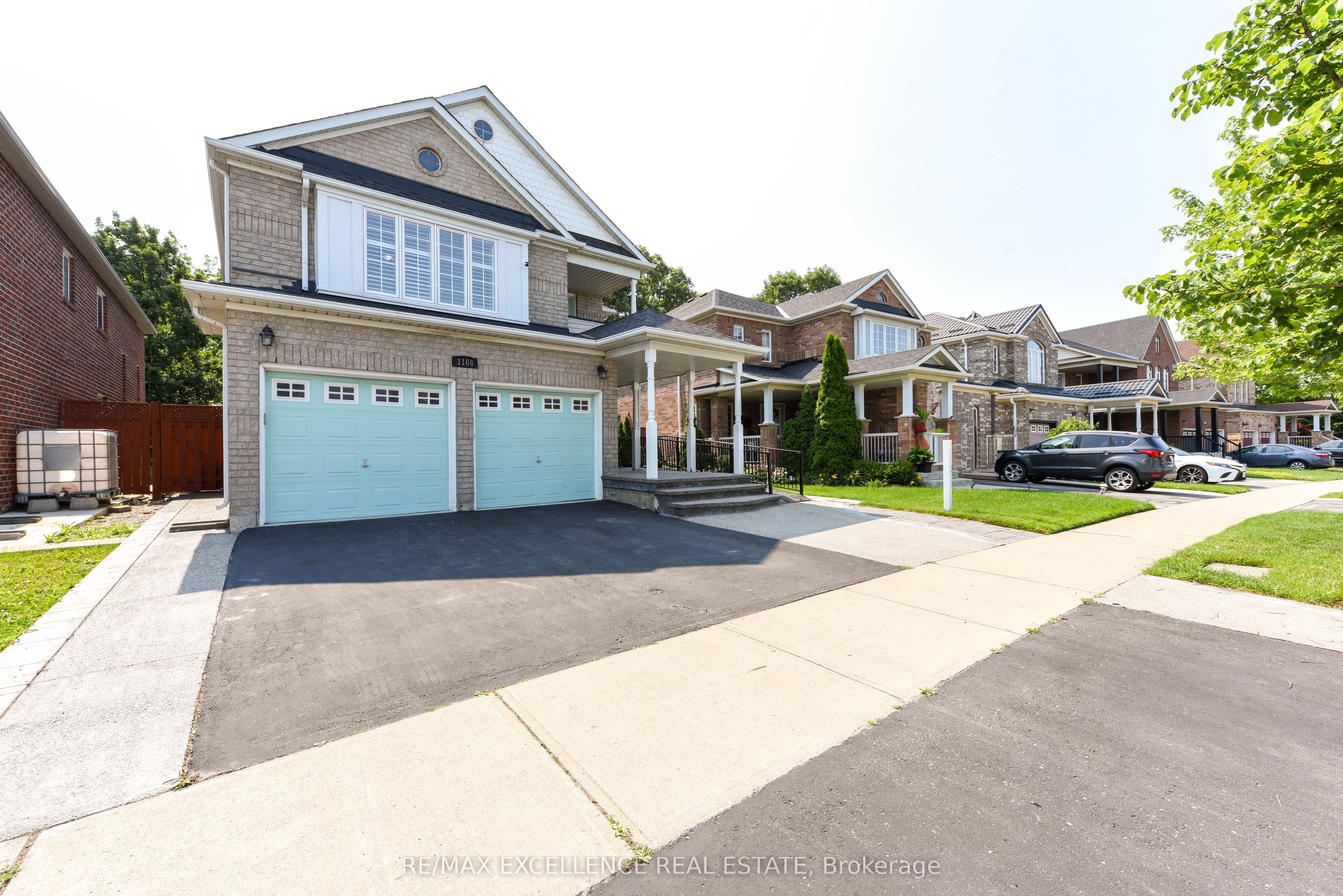 1166 Woodward Avenue