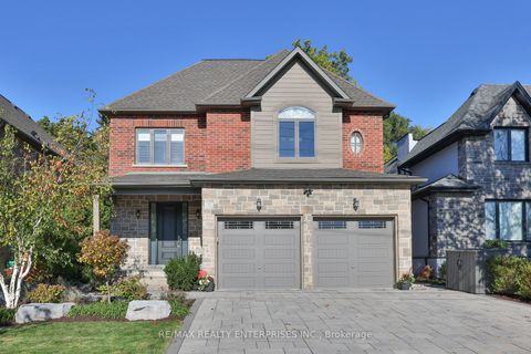 Photo of 1075 Haig Boulevard, Mississauga, ON L5E 2M4 (MLS # W12473866)