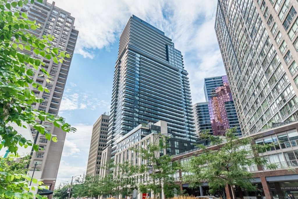 Photo of 955 Bay Street #3106, Toronto, ON M5S 2A2 (MLS # C12791452)