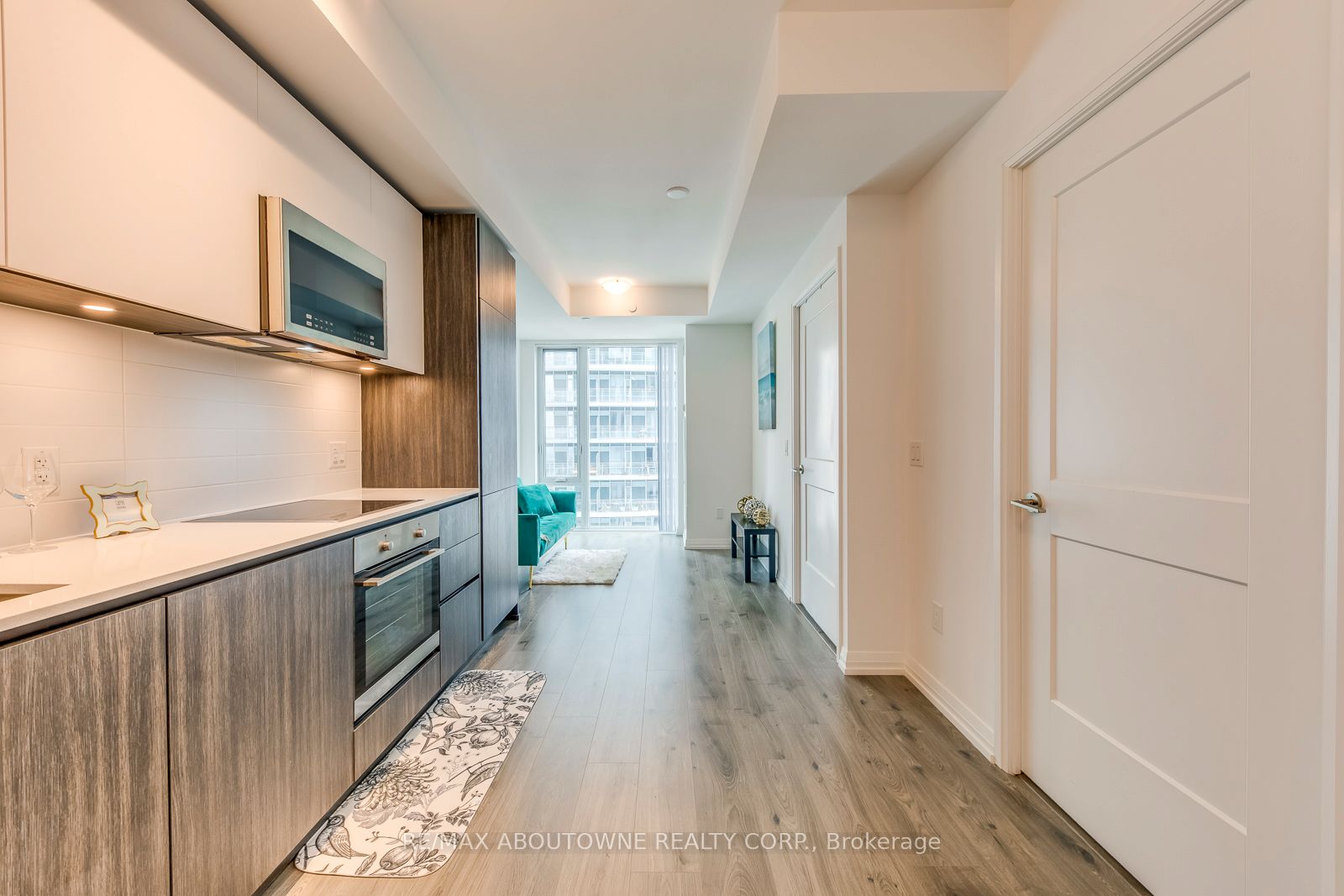 8 Widmer Street 3407