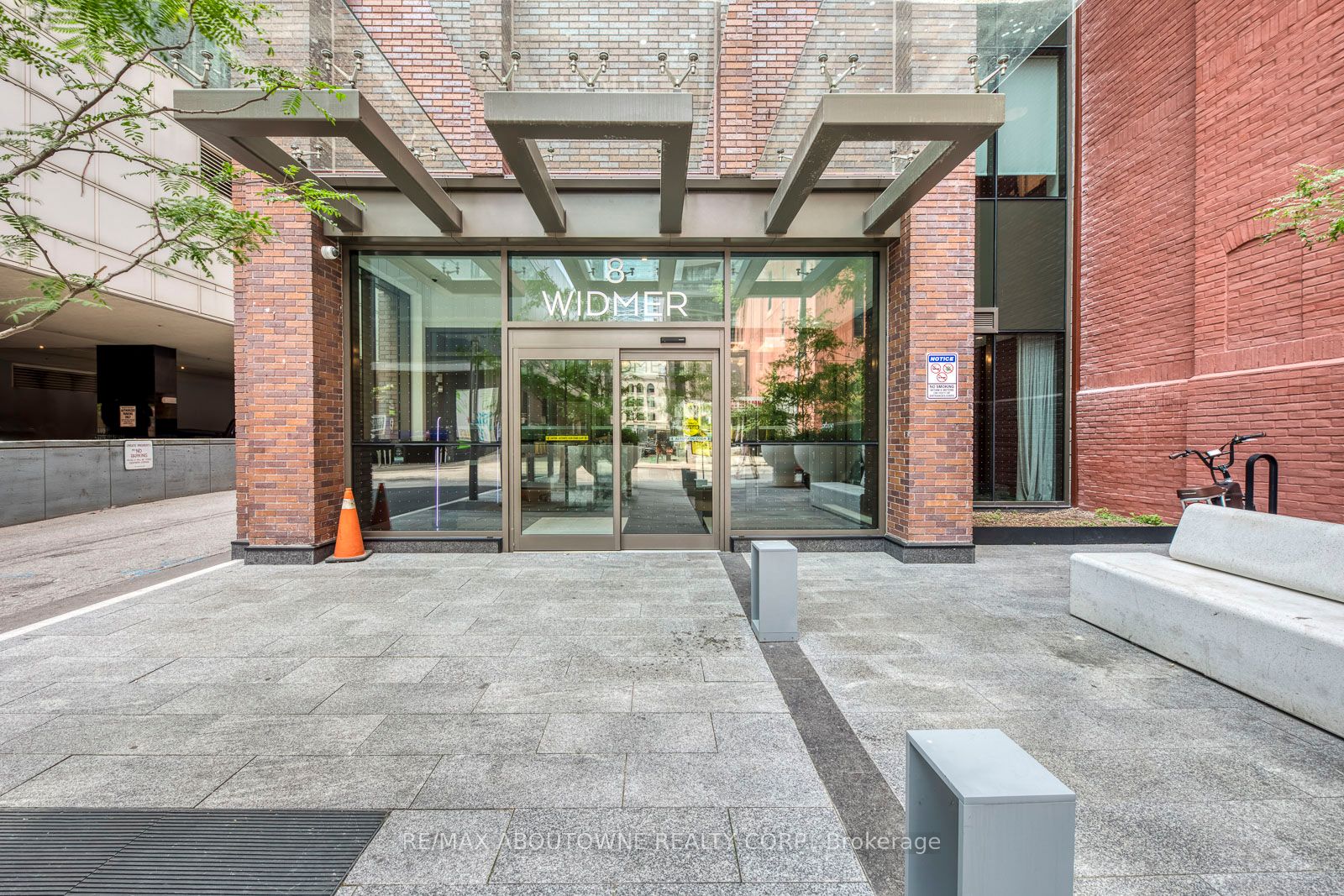 8 Widmer Street 3407