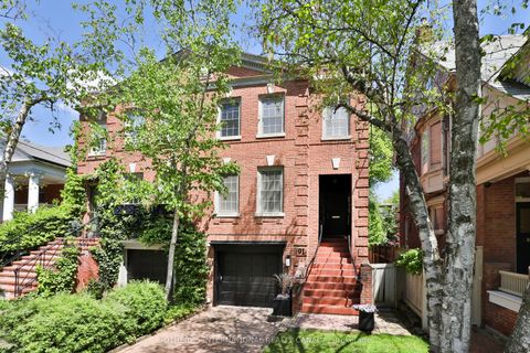 91 Glen Road Toronto ON M4W 2V5