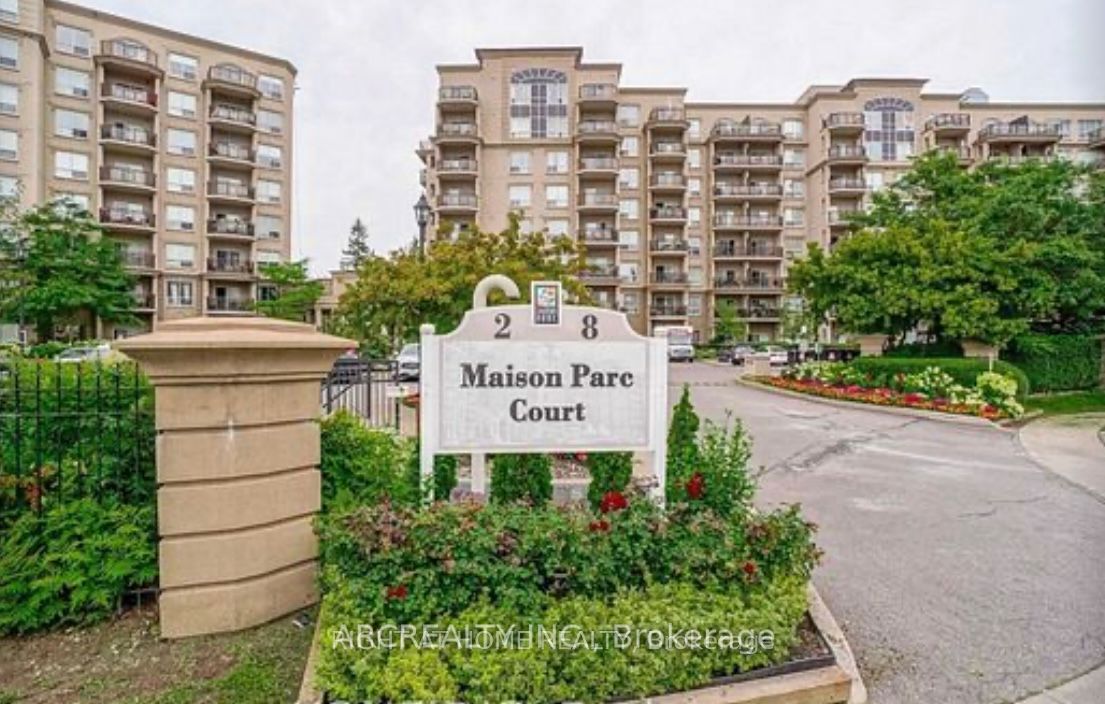 2 Maison Parc Court 304