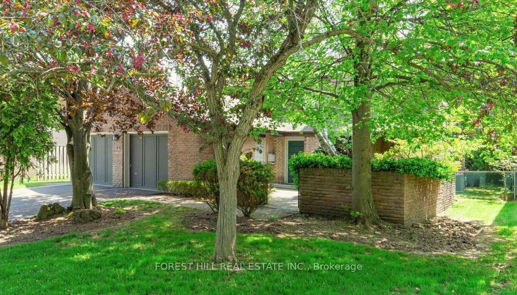 Photo of 43 Beaverhall Drive, Toronto, ON M2L 2C8 (MLS # C13155900)