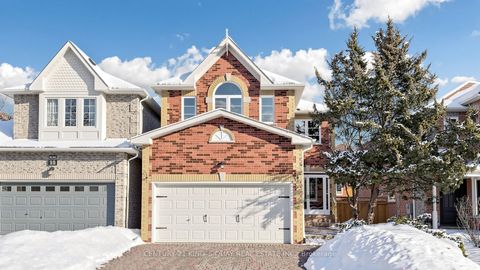 92 Canterfield Close Markham ON L3P 7W1
