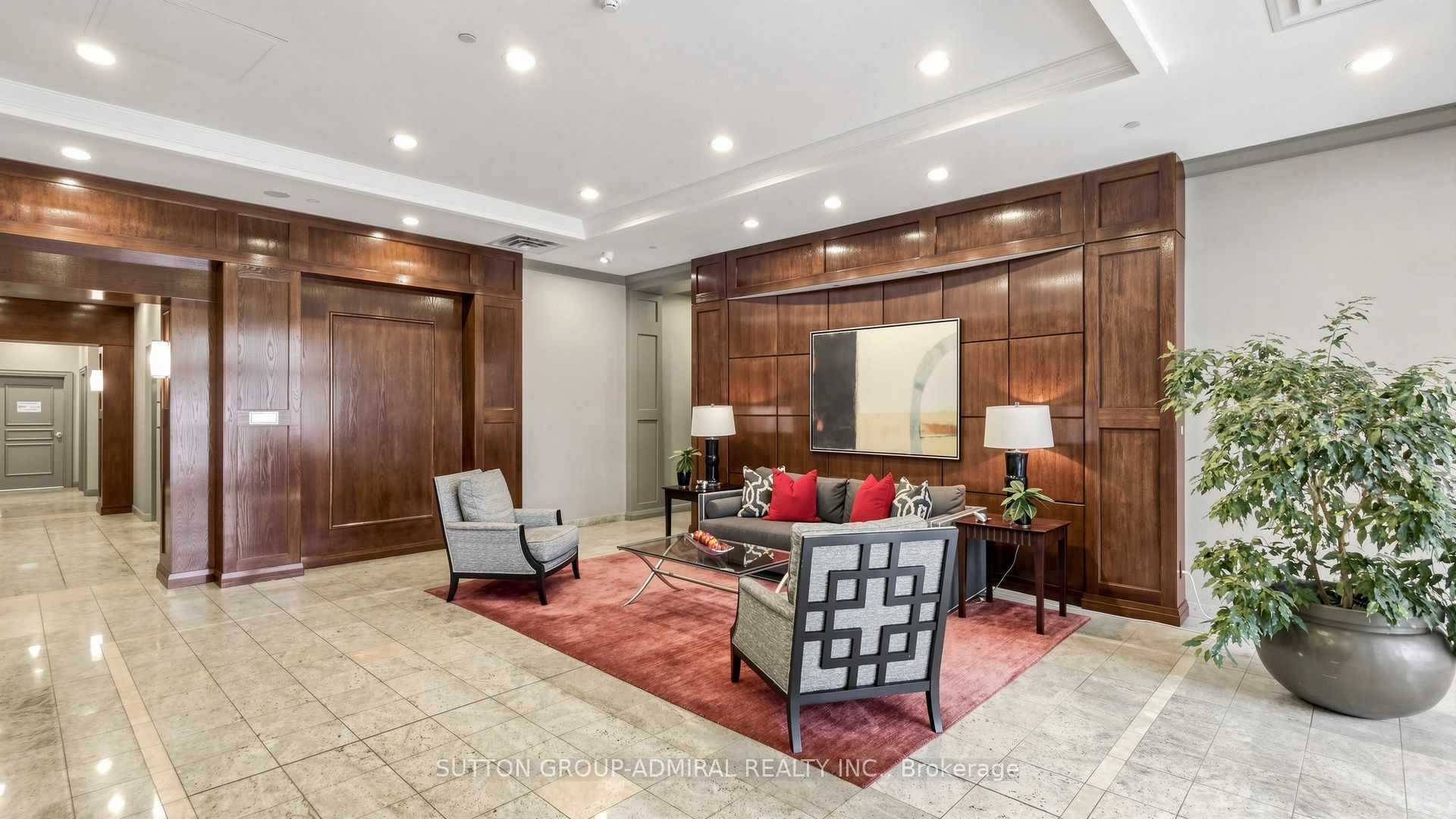 253 Merton Street 606