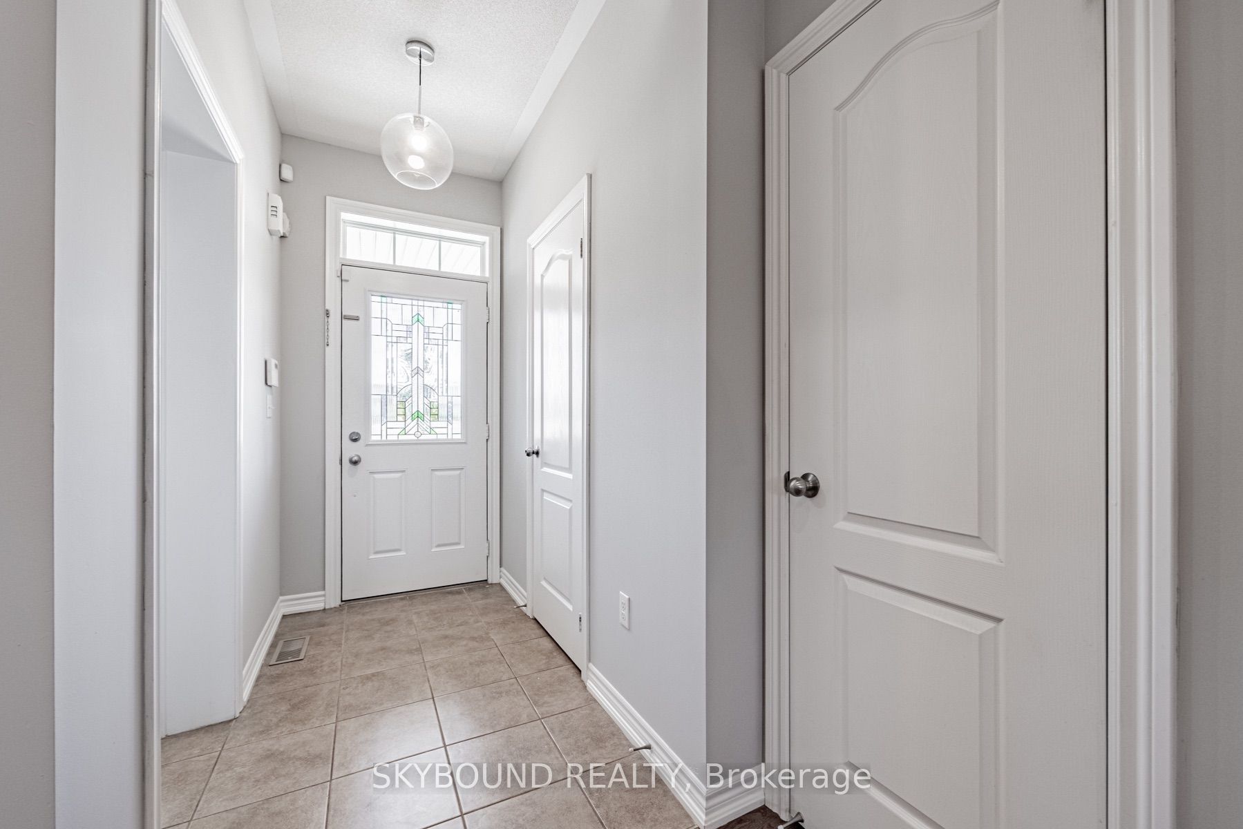 651 Farmstead Drive 3