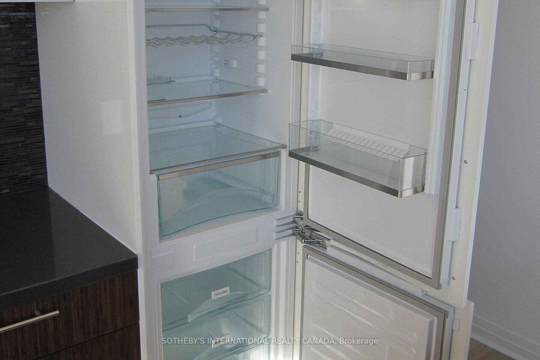 8 Mercer Street 1102