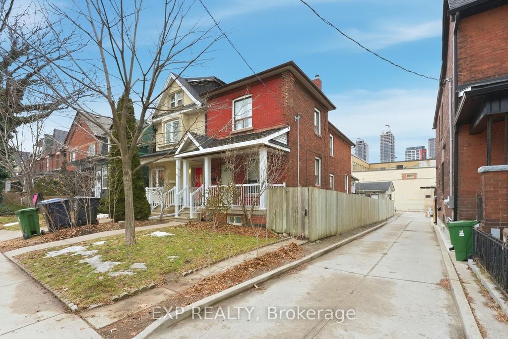 Photo of 20 Muir Avenue, Toronto, ON M6H 1E8 (MLS # C12739448)
