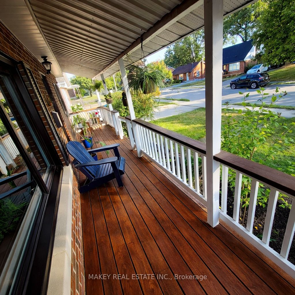 34 Christopher Drive