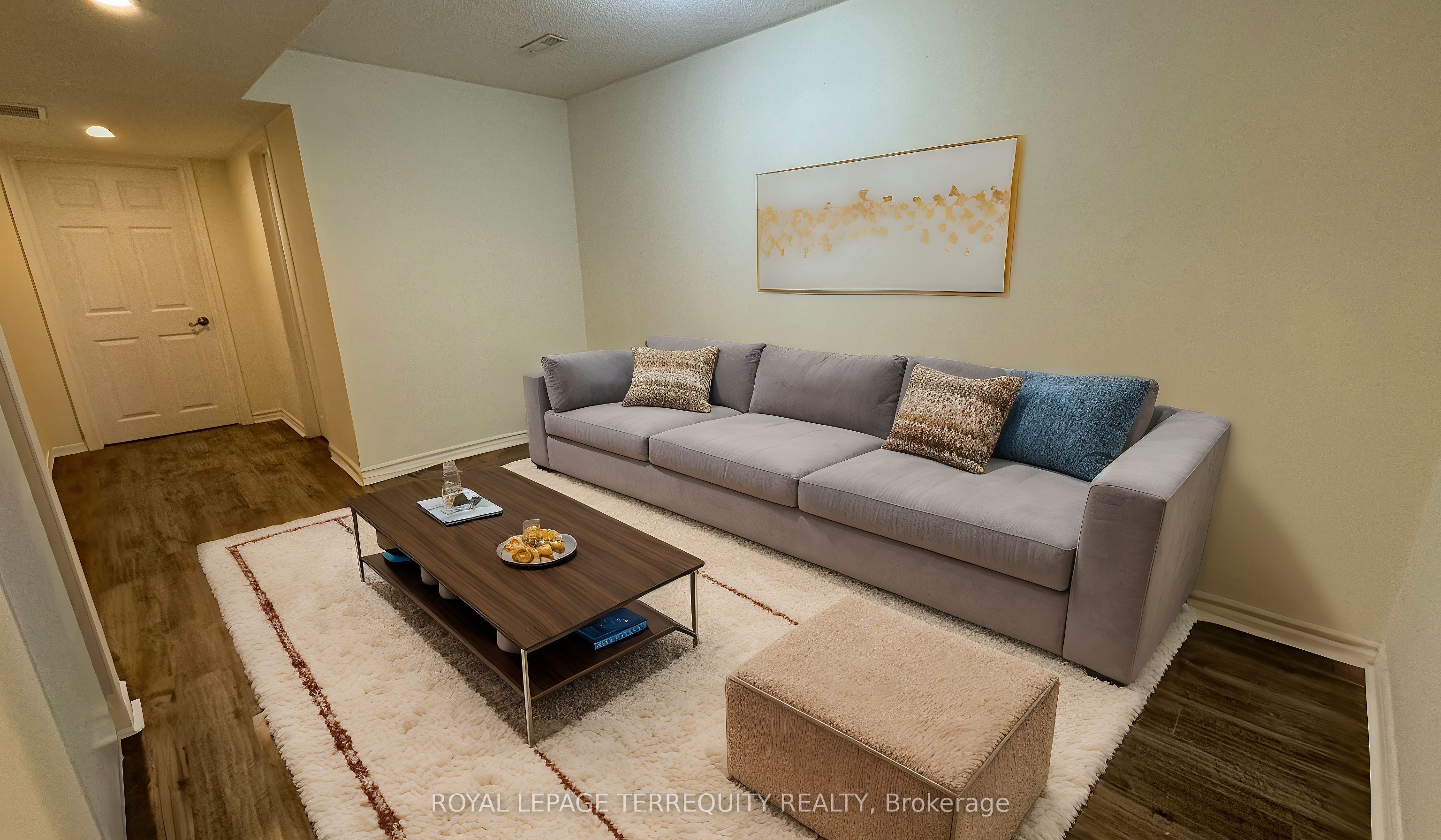 5464 Tenth Line W BSMT