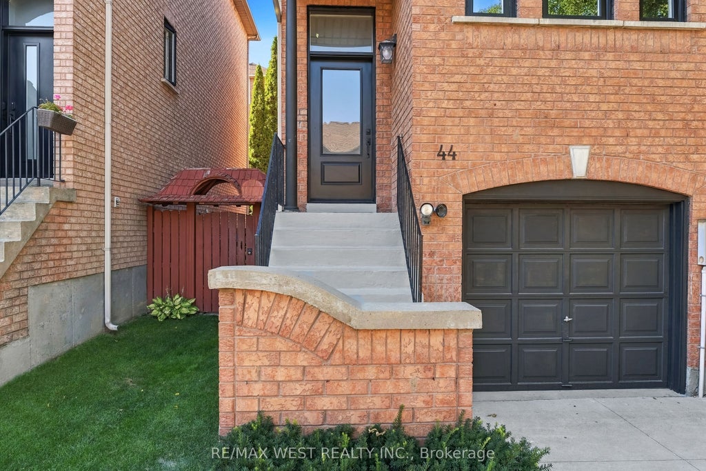 Photo of 44 Bluewater Court, Toronto, ON M8V 4A9 (MLS # W13834050)