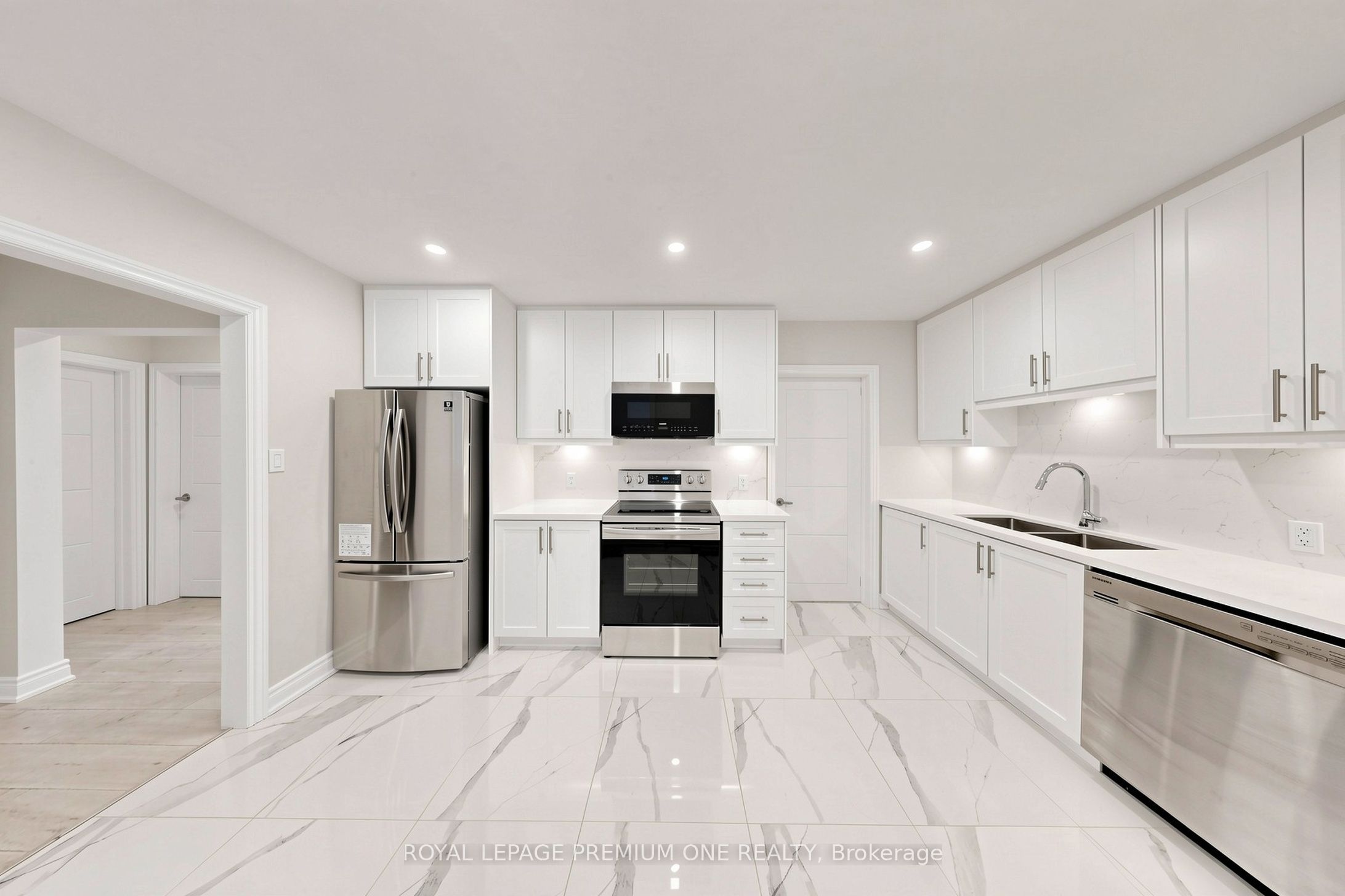 98 Thornton Avenue