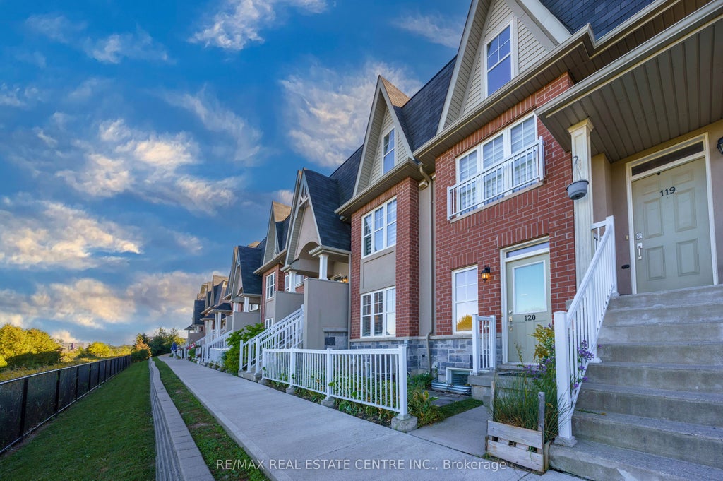 Photo of 1380 Costigan Road #120, Milton, ON L9T 8L2 (MLS # W13829044)