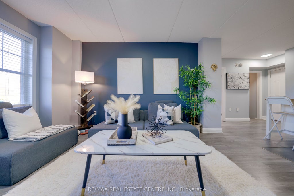 Photo of 1380 Costigan Road #120, Milton, ON L9T 8L2 (MLS # W13829044)