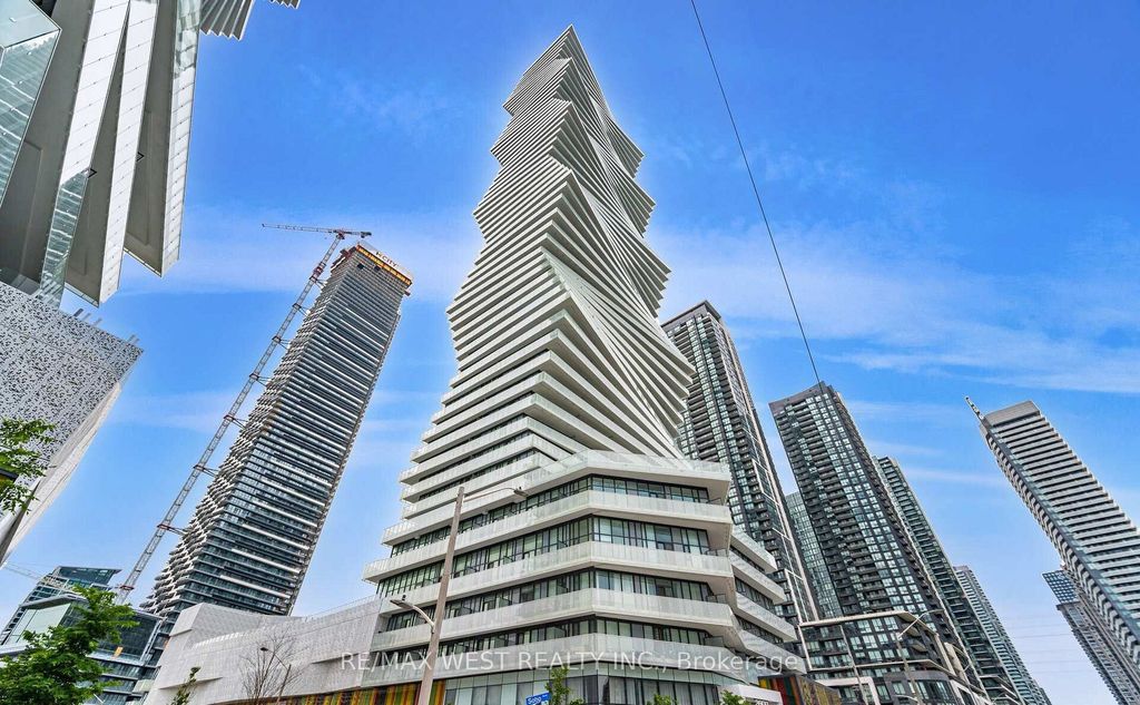 Photo of 3900 Confederation Parkway N #2708, Mississauga, ON L5B 0M3 (MLS # W12790204)