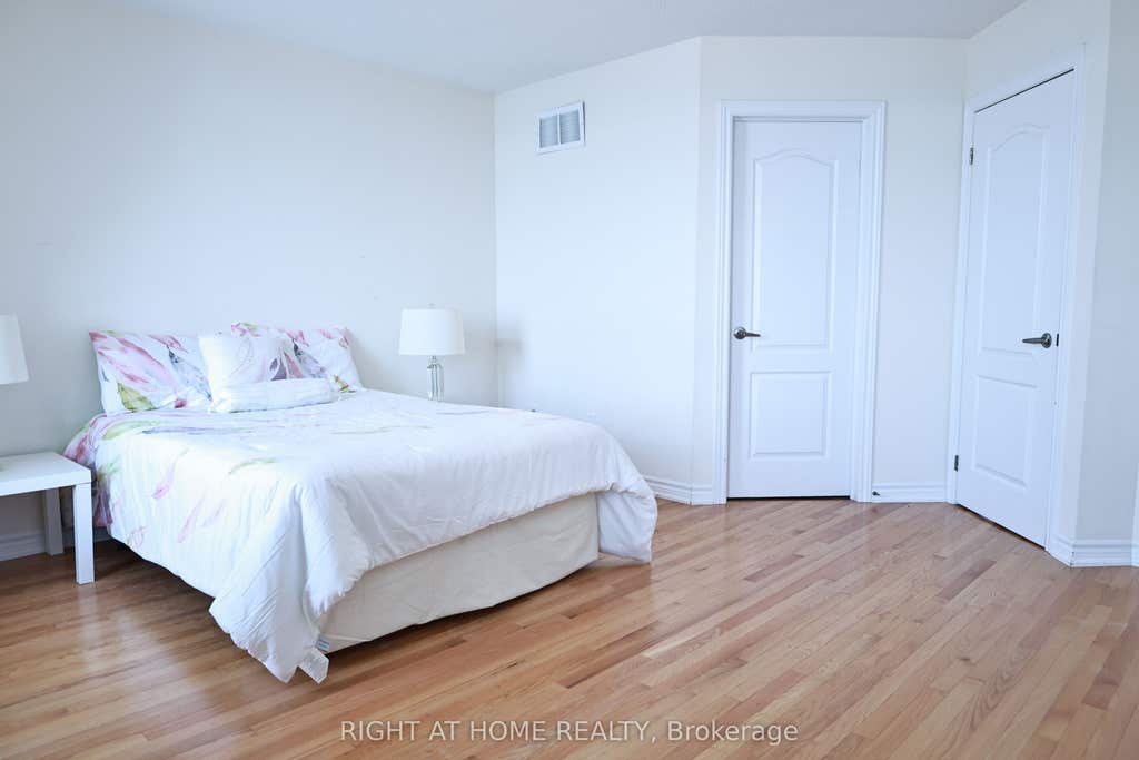 Photo of 10971 Woodbine Avenue, Markham, ON L6C 0X4 (MLS # N13614600)