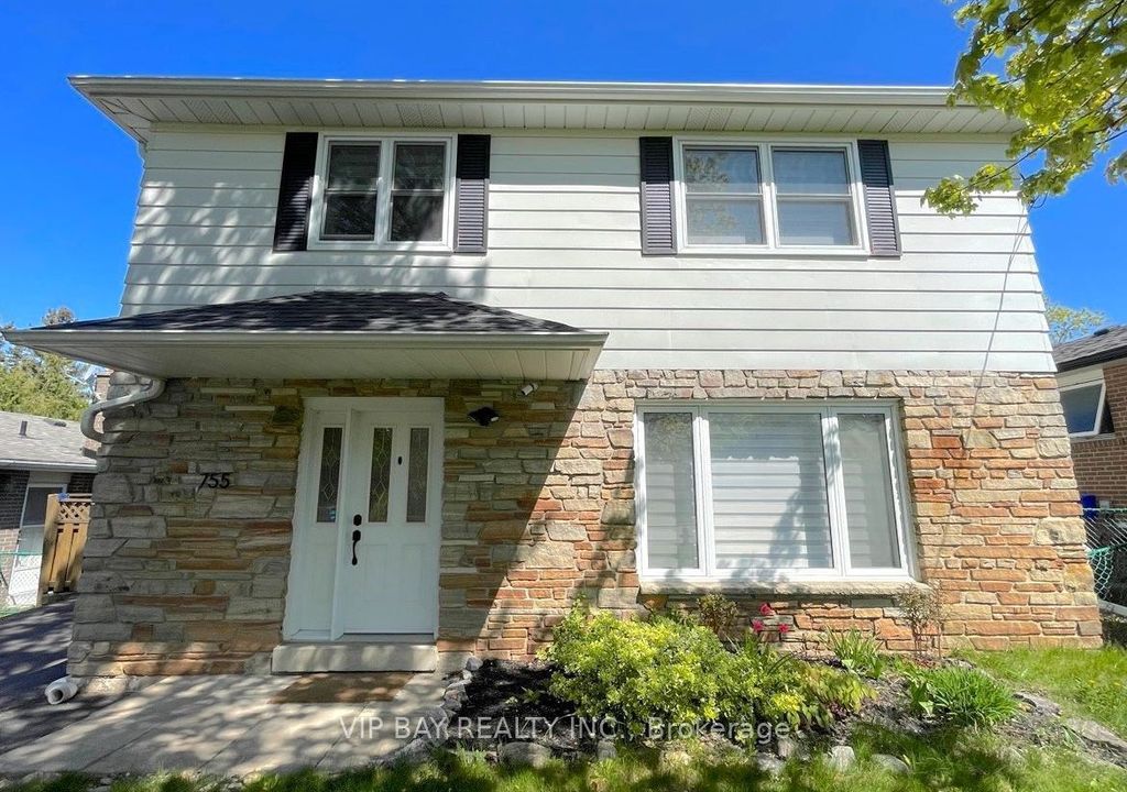 Photo of 755 Botany Hill Crescent, Newmarket, ON L3Y 3A7 (MLS # N13153196)