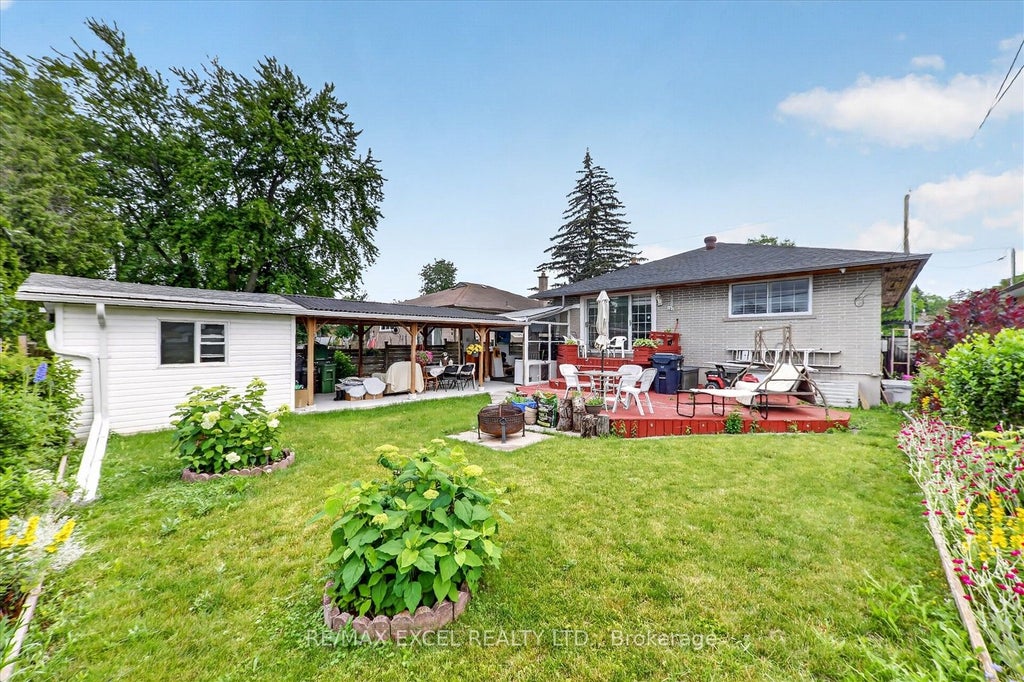 Photo of 62 Sundance Crescent, Toronto, ON M1G 2M2 (MLS # E13738586)