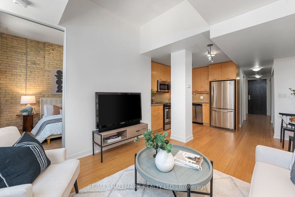 Photo of 201 Carlaw Avenue #239, Toronto, ON M4M 2S1 (MLS # E12439882)