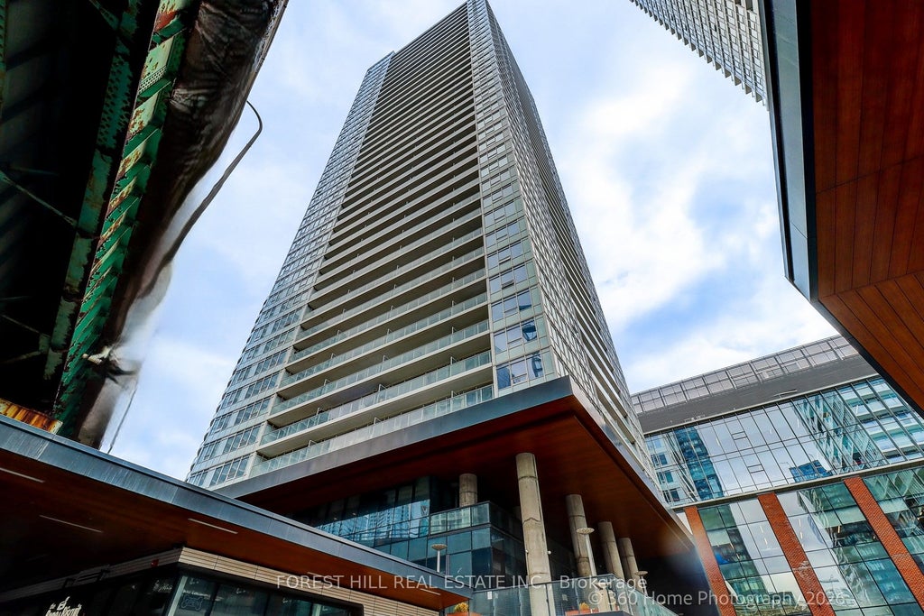 Photo of 17 Bathurst Street #1215, Toronto, ON M5V 0N1 (MLS # C13746864)