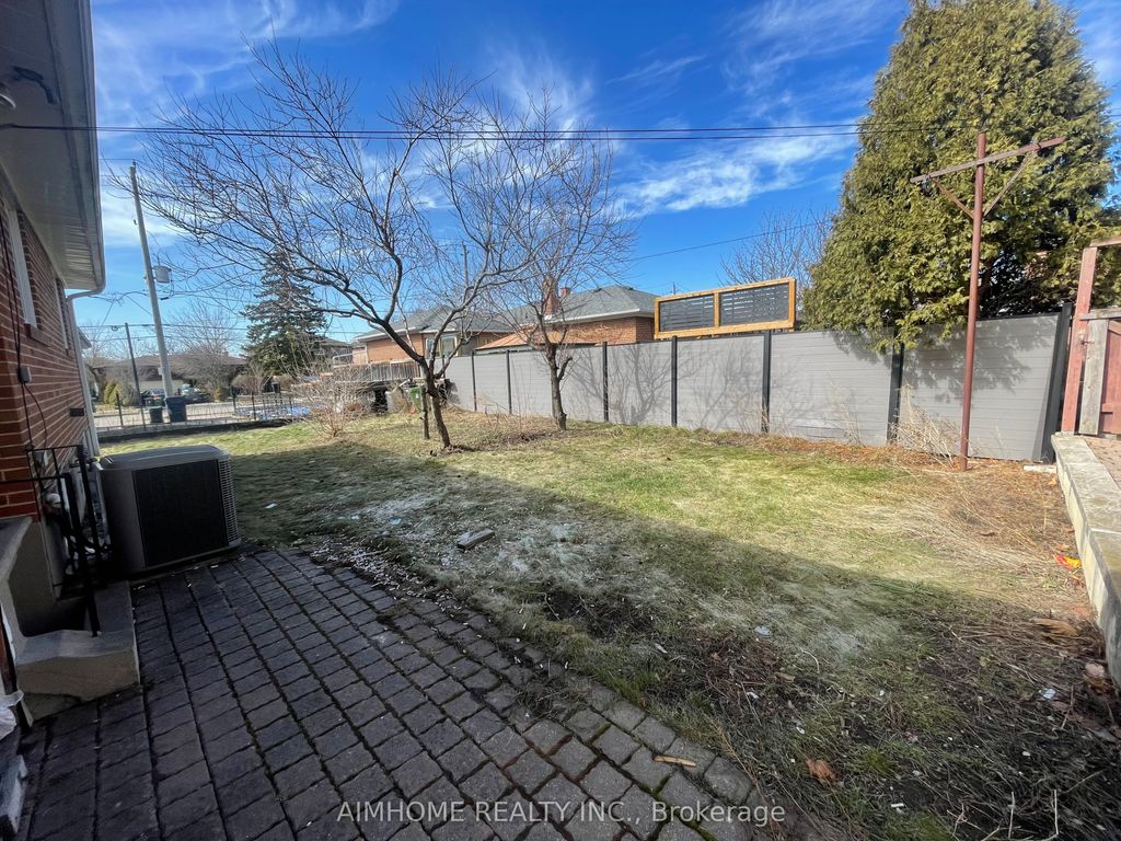 Photo of 170 Gracefield Avenue, Toronto, ON M6L 1L5 (MLS # W12777470)