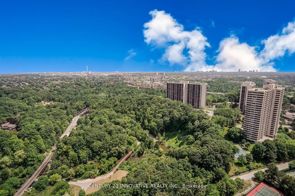 Photo of 7 Concorde Place #3404, Toronto, ON M3C 3N4 (MLS # C12692402)