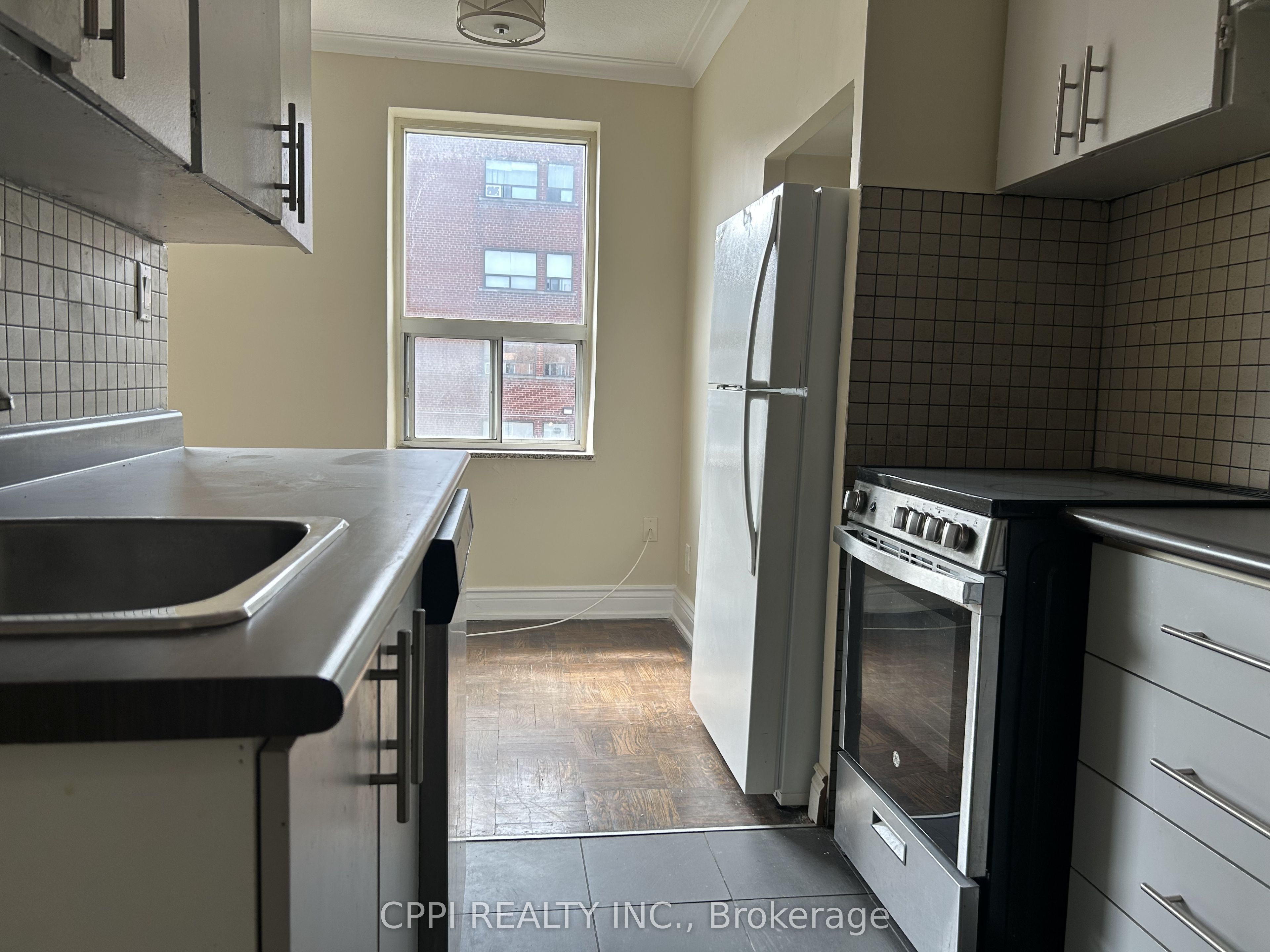 3 Hill Heights Road 202