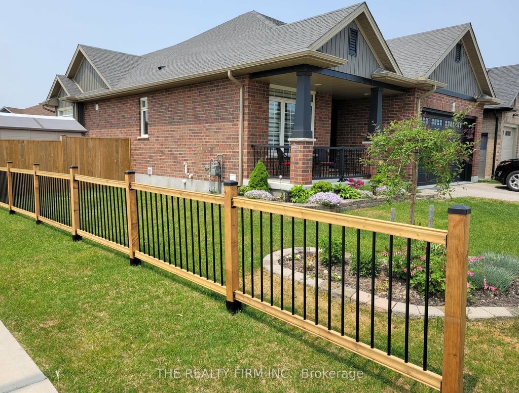 Photo of 59 Freeman Lane, Central Elgin, ON N5P 0E5 (MLS # X12832256)