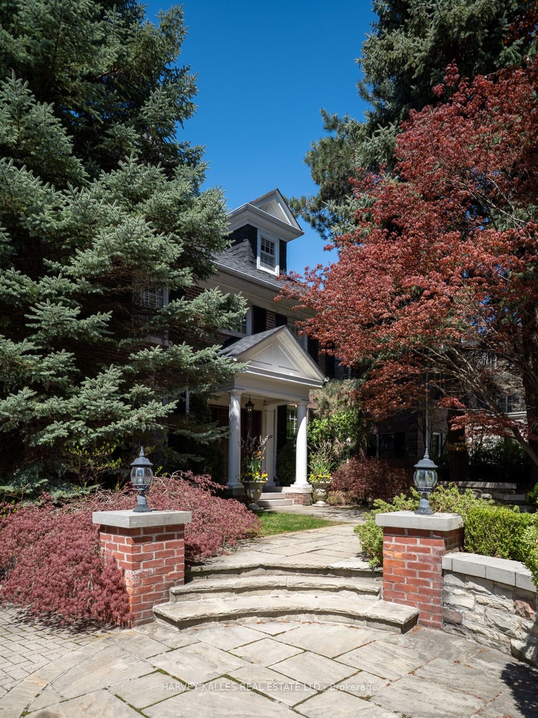 250 Warren Road