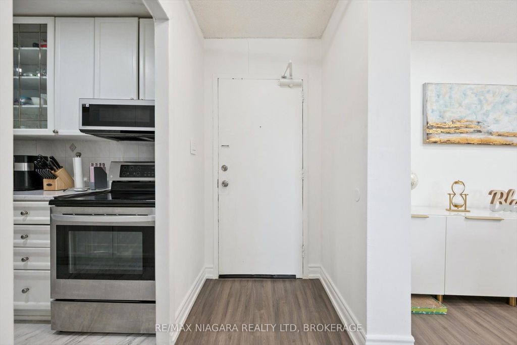 Photo of 340 Dixon Road #2306, Toronto, ON M9R 1T1 (MLS # W12905544)