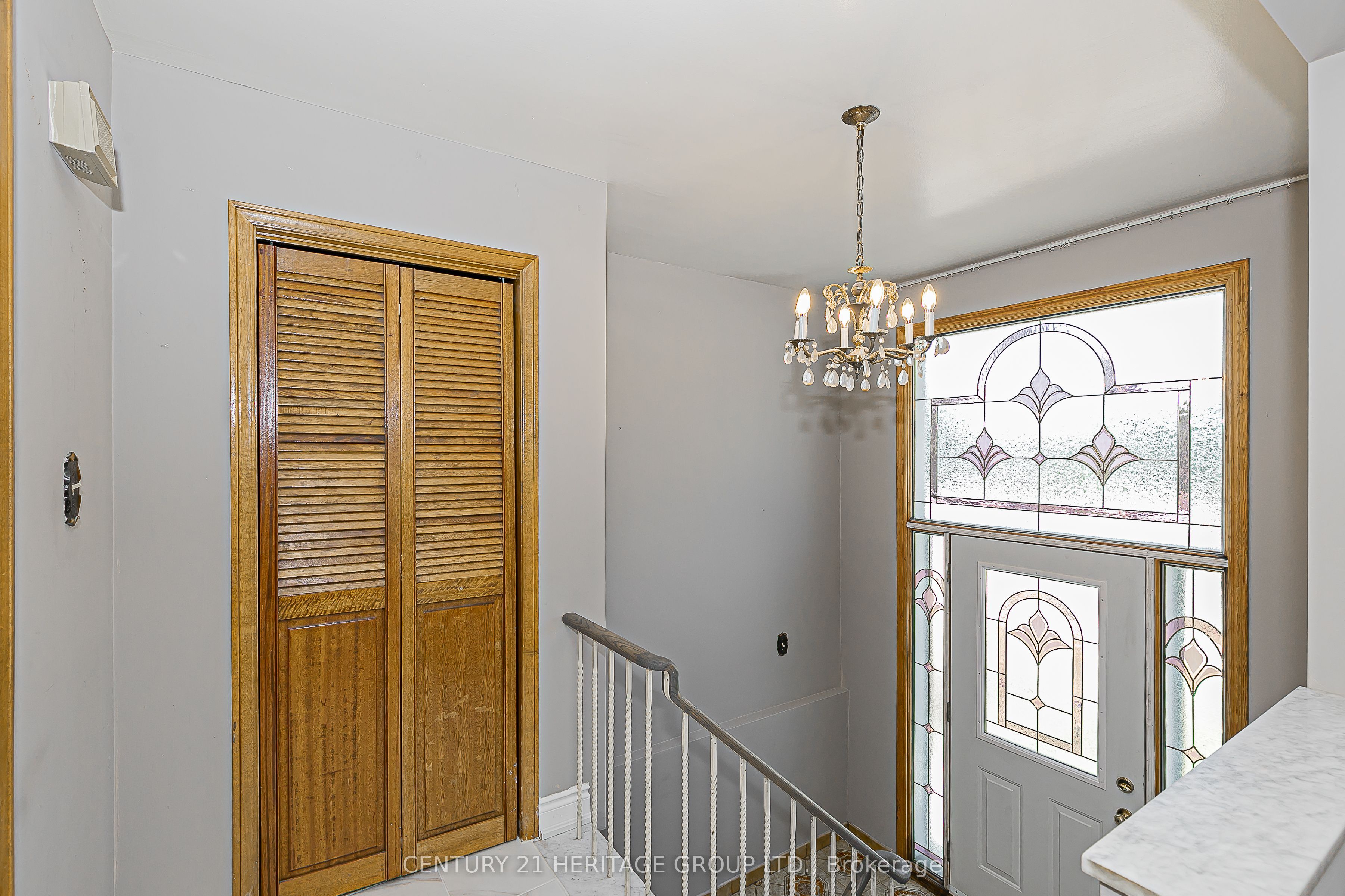 107 Hazelnut Crescent