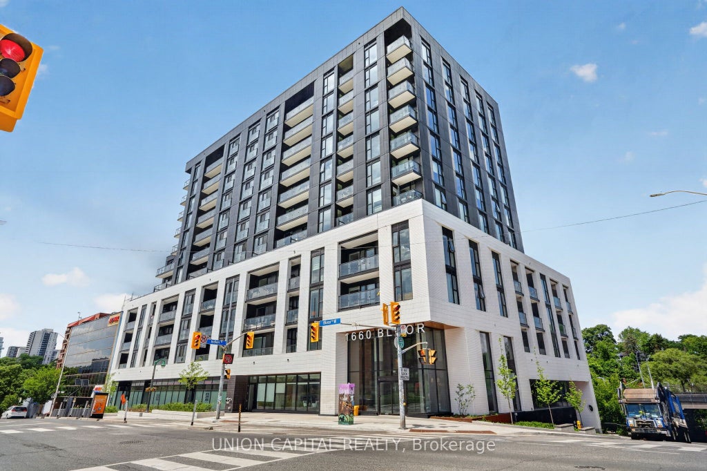Photo of 1660 Bloor Street W #910, Toronto, ON M6P 0C6 (MLS # W13654042)