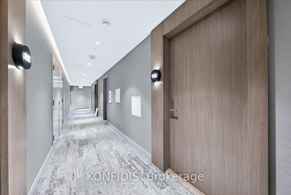 Photo of 161 Roehampton Avenue #732, Toronto, ON M4P 0C8 (MLS # C12933362)