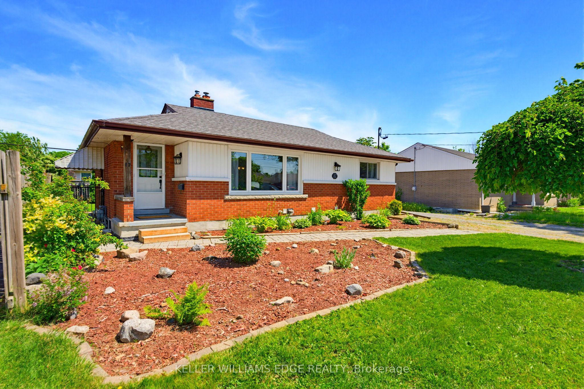 17 Broadmore Avenue