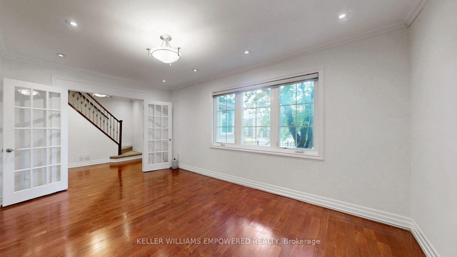 98 Glen Cameron Road