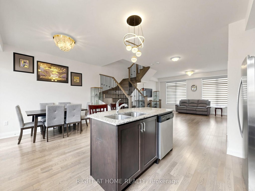 Photo of 23 Moneypenny Place, Vaughan, ON L4J 0K9 (MLS # N13764018)