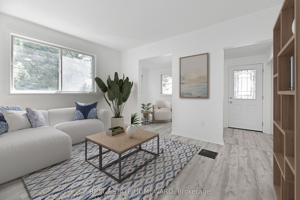 Photo of 11 Elmer Avenue, Toronto, ON M4L 3R6 (MLS # E12398754)
