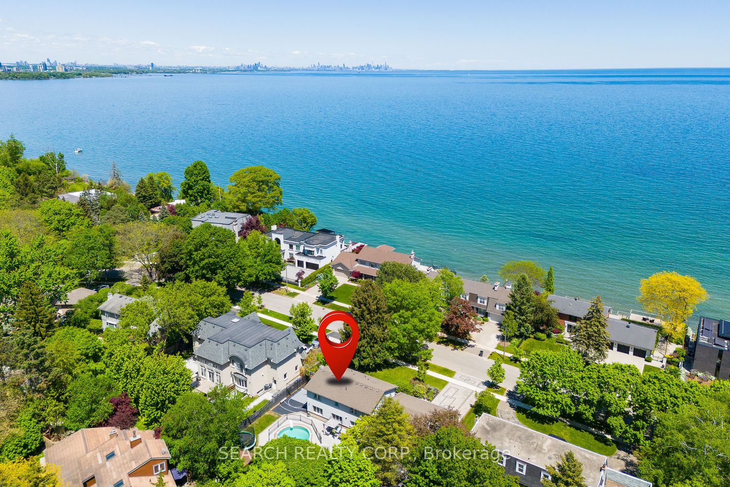 1421 Watersedge Road